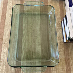 Vintage Anchor Hocking Green 3 Quart 9X13 Rectangular Casserole Baking Dish USA